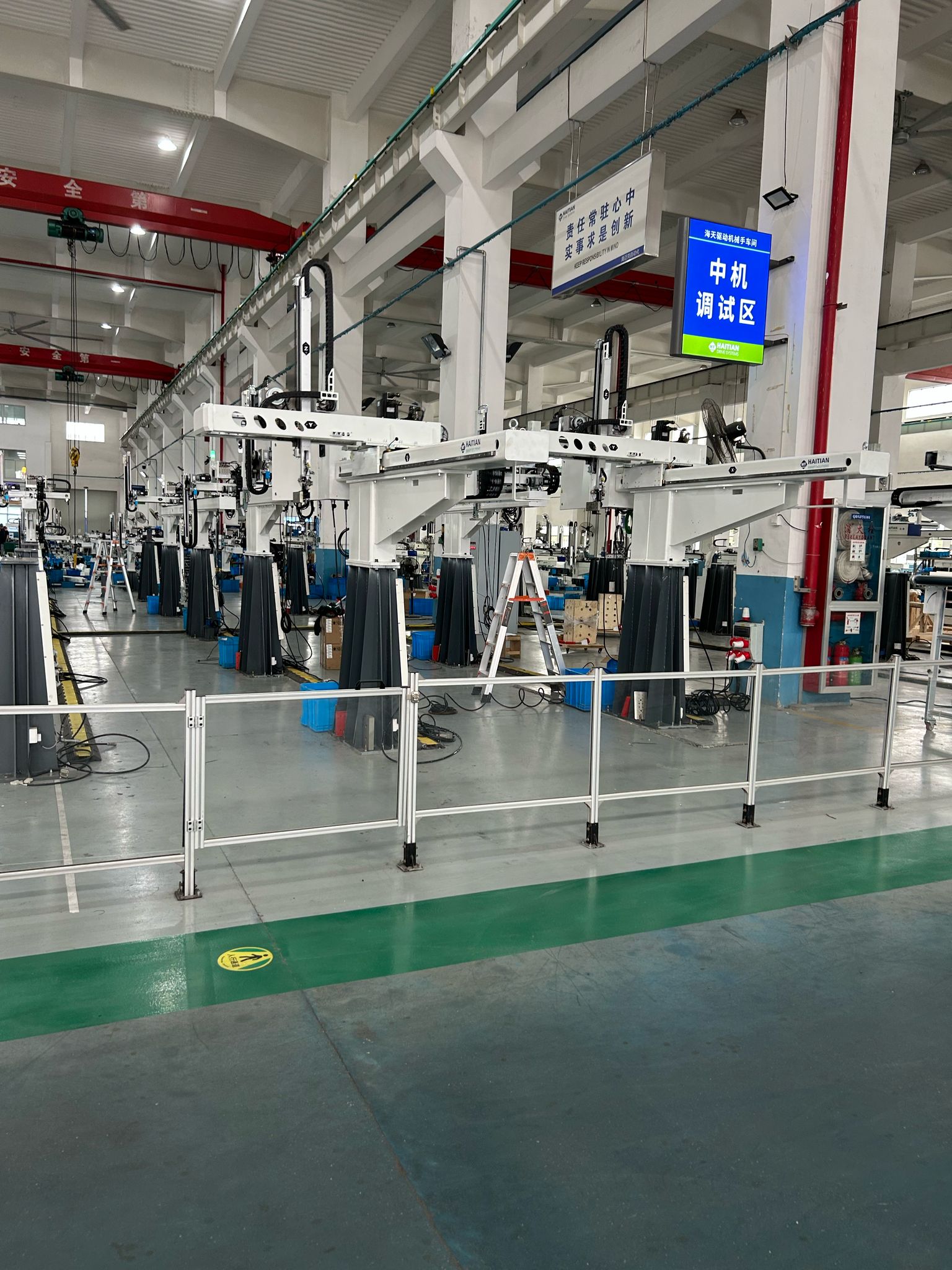 visite-du-site-hilectro-robot